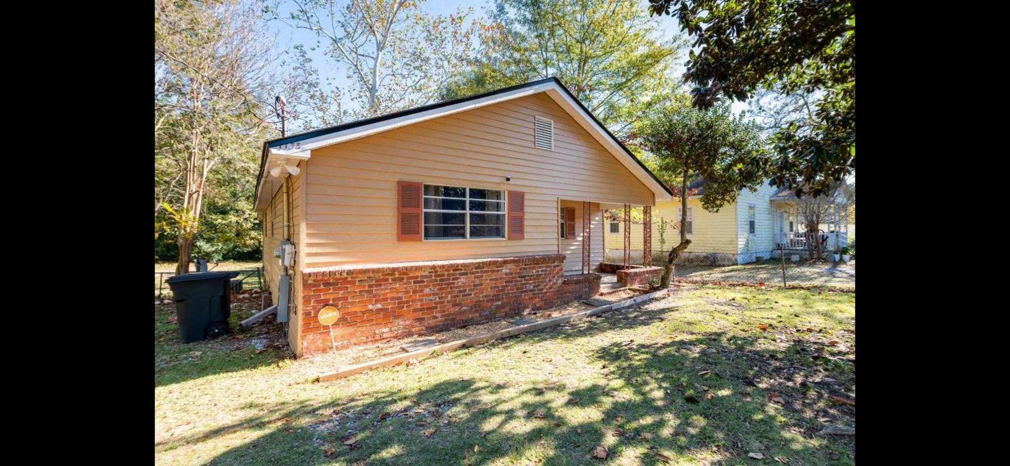 The Perfect Place To Stay. Fort Moore And More Columbus Exterior photo